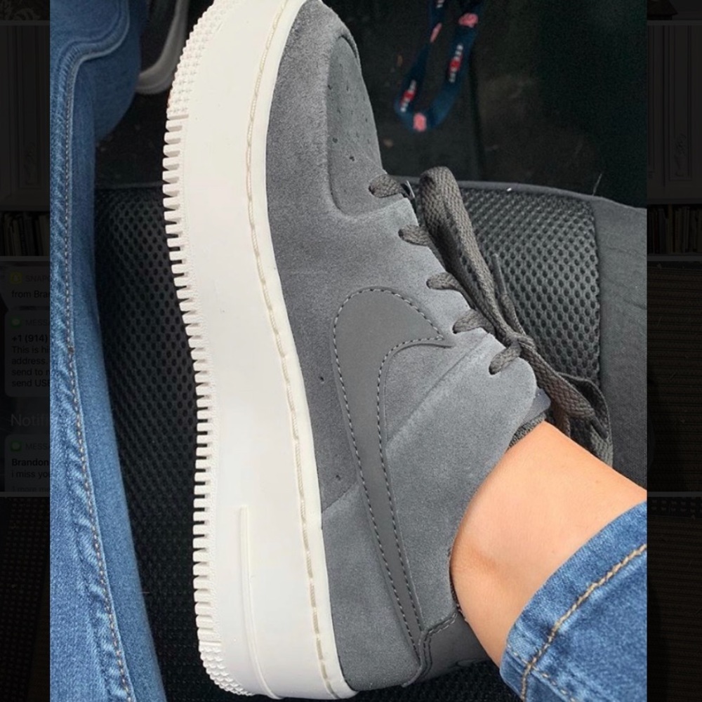 Gray AF-1 Nike’s
